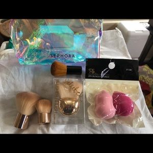 Sephora makeup bag with H&M brushes & Sponges